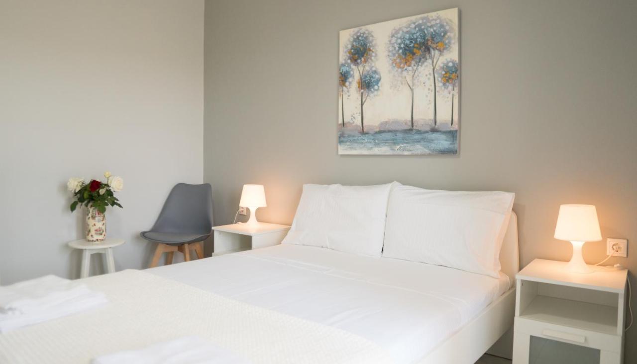Raptis Guest House チィリヴィ エクステリア 写真